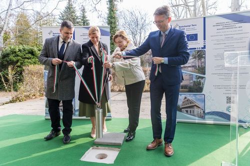 GINOP_PLUSZ-5.1.1-24 - Időkapszula elhelyezése